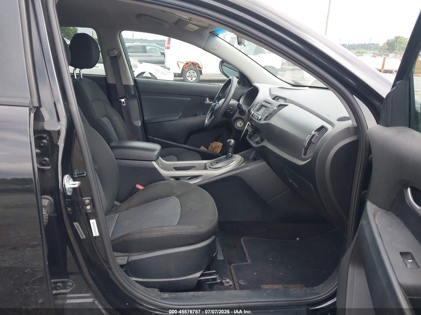 2014 Kia Sportage VIN KNDPB3AC2E7662325 IAAI salvage auction — LEFT FRONT, Salvage (Pennsylvania), sold $1,400 on 2026-07-29 (photo 5)
