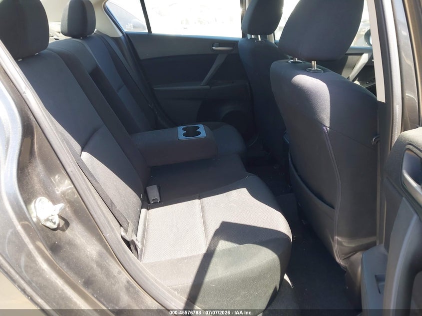 2011 Mazda 3 VIN JM1BL1VG9B1900419 IAAI salvage auction — NORMAL WEAR, Clear - Dealer Only (California), sold $1,050 on 2026-07-15 (photo 8)