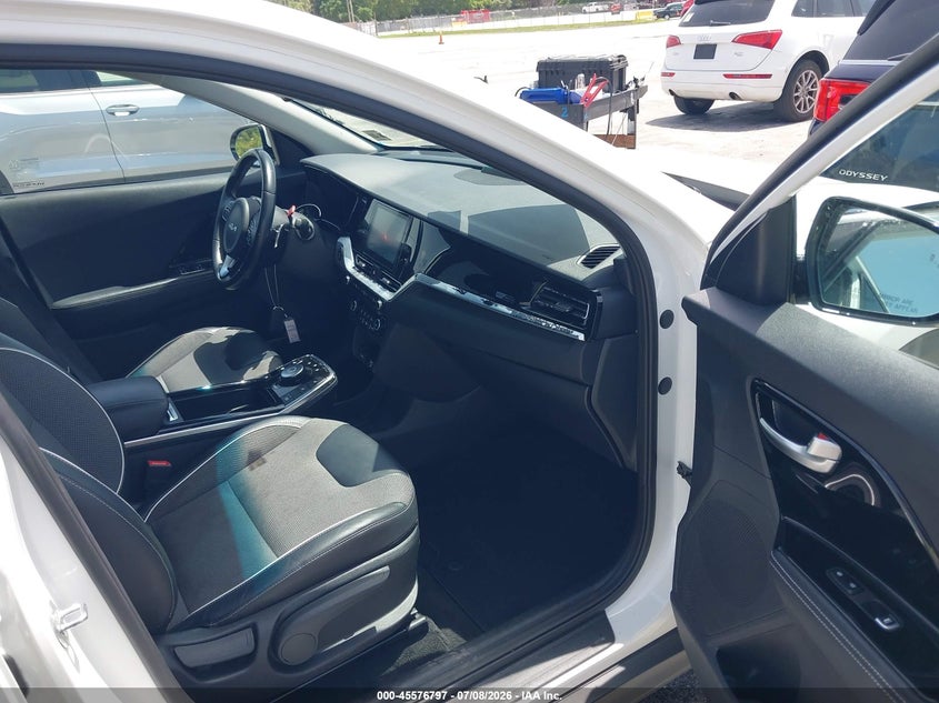 2022 Kia Niro VIN KNDCC3LG3N5161029 IAAI salvage auction — ROOF, Salvage Title, sold $4,050 on 2026-07-15 (photo 5)