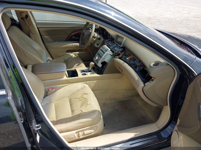2005 Acura Rl VIN JH4KB16575C017670 IAAI salvage auction — REAR END, Clear-Dealer Only (North Carolina), sold $475 on 2026-07-28 (photo 5)