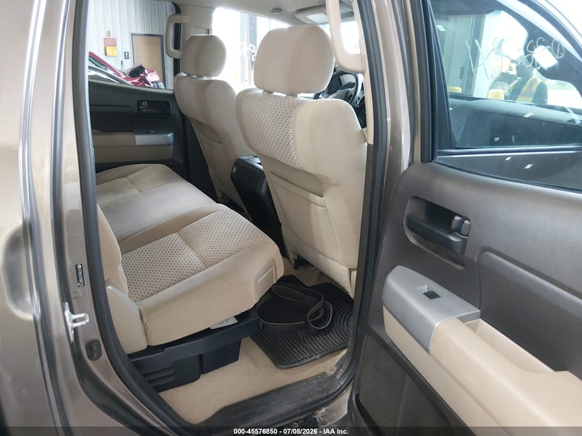 2007 Toyota Tundra VIN 5TFBV54137X007133 IAAI salvage auction — NORMAL WEAR, Clear (North Dakota), sold $2,525 on 2026-07-16 (photo 8)