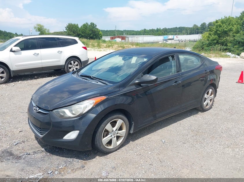 2013 Hyundai Elantra VIN KMHDH4AE9DU878144 IAAI salvage auction — NORMAL WEAR, Salvage Title, sold $925 on 2026-07-29 (photo 2)