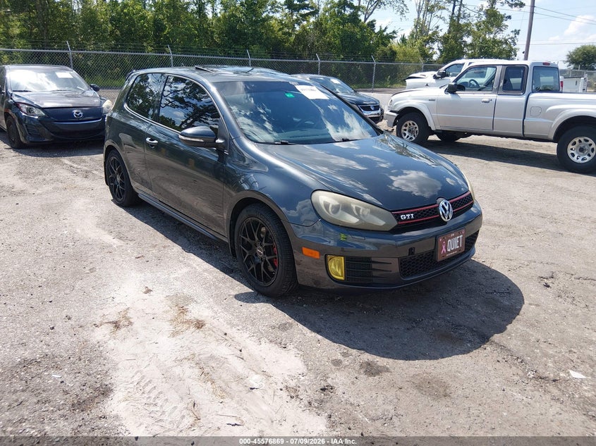 2011 Volkswagen Gti VIN WVWFD7AJXBW147778 IAAI salvage auction — FRONT & REAR, Rebuildable (Florida), sold $900 on 2026-07-28 (photo 1)