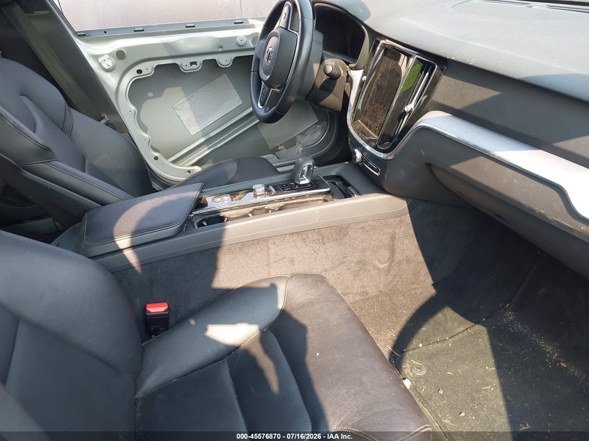 2024 Volvo S60 VIN 7JRL12TK8RG318652 IAAI salvage auction — FRONT END, Mv-907A (New York), sold $7,700 on 2026-09-03 (photo 5)