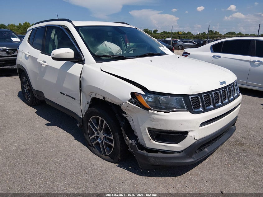 2019 Jeep Compass VIN 3C4NJCBB0KT655218 IAAI salvage auction — FRONT END, Salvage Title, sold $2,100 on 2026-08-24 (photo 1)