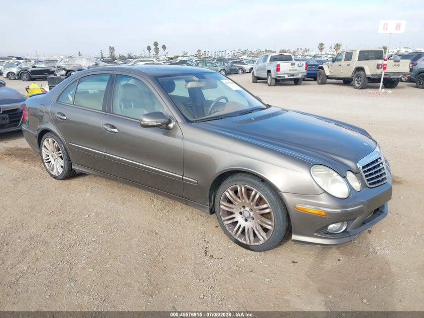 2009 Mercedes-benz E-class VIN WDBUF56X09B391927 IAAI salvage auction — NORMAL WEAR, Clear - Dealer Only (California), sold $400 on 2026-07-29 (photo 1)