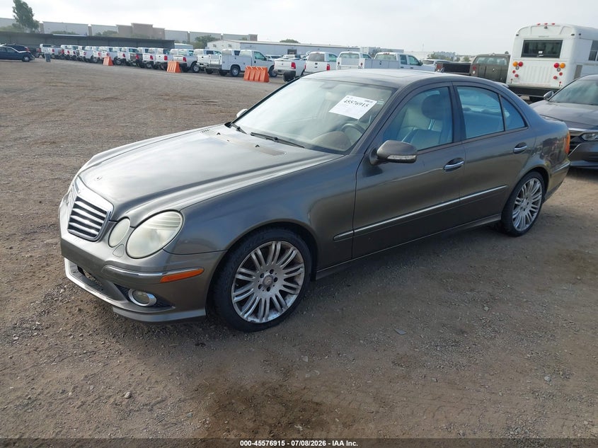 2009 Mercedes-benz E-class VIN WDBUF56X09B391927 IAAI salvage auction — NORMAL WEAR, Clear - Dealer Only (California), sold $400 on 2026-07-29 (photo 2)