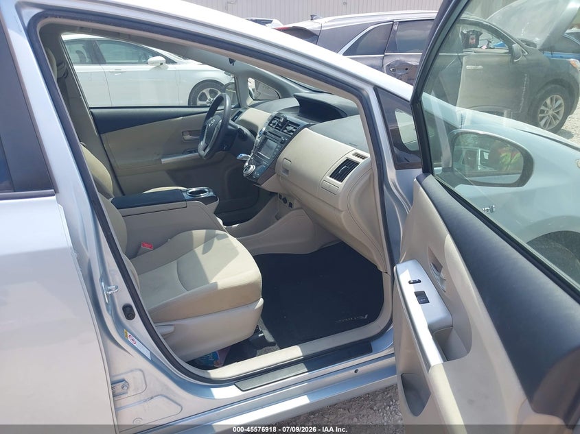 2012 Toyota Prius v VIN JTDZN3EU9C3183536 IAAI salvage auction — NORMAL WEAR, Original (Ohio), sold $125 on 2026-07-22 (photo 5)