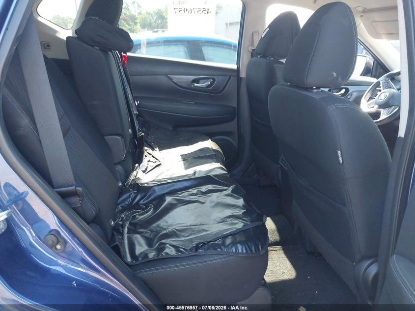 2019 Nissan Rogue VIN KNMAT2MV7KP540016 IAAI salvage auction — SIDE, Salvage (Pennsylvania), sold $2,400 on 2026-08-02 (photo 8)