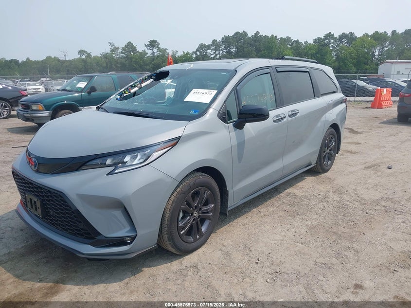 2025 Toyota Sienna VIN 5TDDSKFC4SS176154 IAAI salvage auction — FRONT & REAR, Salvage (Virginia), sold $23,900 on 2026-07-25 (photo 2)