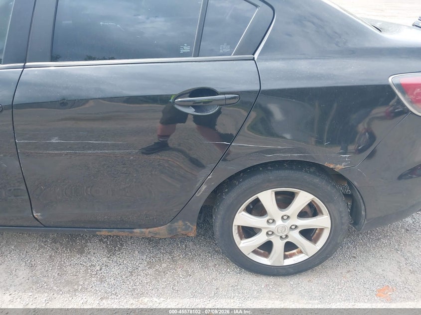 2010 Mazda 3 VIN JM1BL1SG2A1166824 IAAI salvage auction — SIDE, Salvage (Ohio), sold $25 on 2026-07-27 (photo 6)