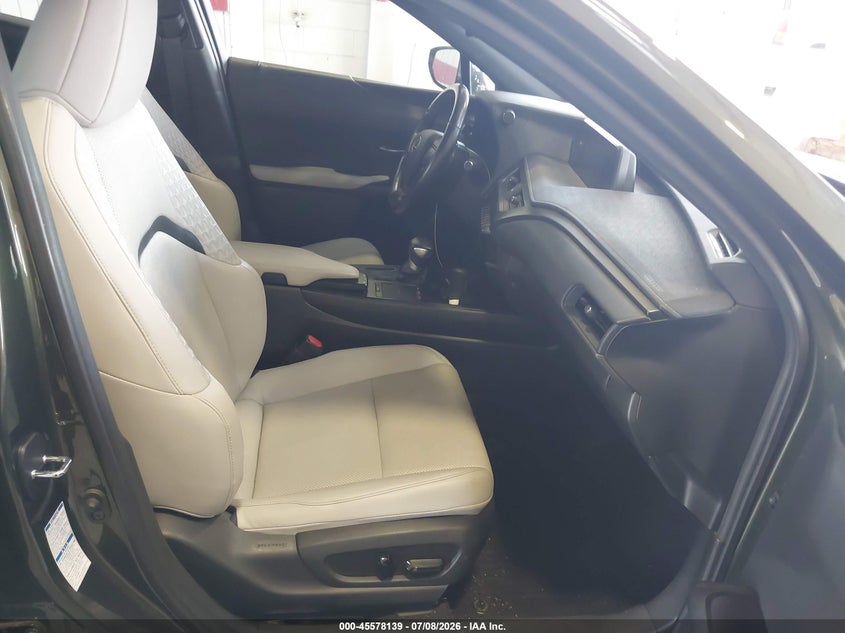 2020 Lexus Ux VIN JTHP9JBHXL2027551 IAAI salvage auction — SUSPENSION, Rebuildable (Florida), sold $7,000 on 2026-07-29 (photo 5)