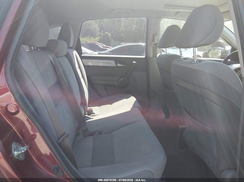 2010 Honda Cr-v VIN JHLRE4H50AC011793 IAAI salvage auction — NORMAL WEAR, Original (Vermont), sold $2,800 on 2026-07-14 (photo 8)