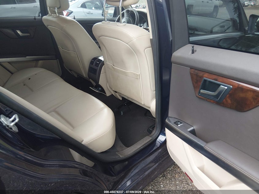 2014 Mercedes-benz Glk-klasse VIN WDCGG5HB2EG270806 IAAI salvage auction — FRONT & REAR, Salvage (South Carolina), sold $2,150 on 2026-08-02 (photo 8)