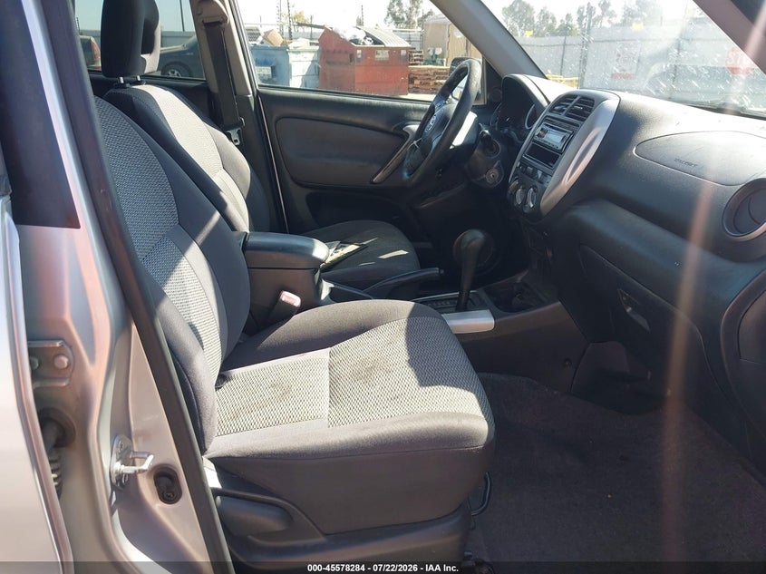2005 Toyota Rav4 VIN JTEGD20V750073282 IAAI salvage auction — NORMAL WEAR, Clear - Dealer Only (California), sold $600 on 2026-07-28 (photo 5)