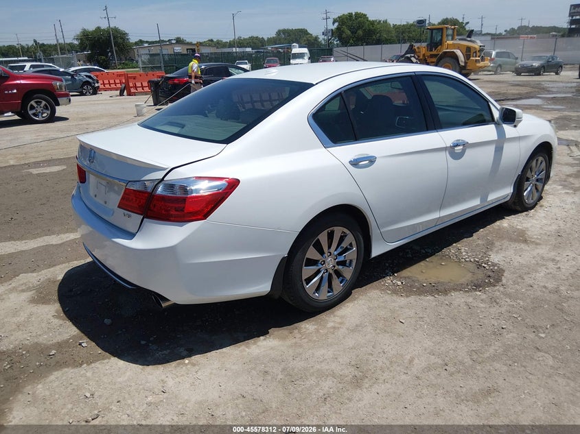 2015 Honda Accord VIN 1HGCR3F88FA002729 IAAI salvage auction — LEFT SIDE, Salvage (Kansas), sold $4,300 on 2026-07-31 (photo 4)