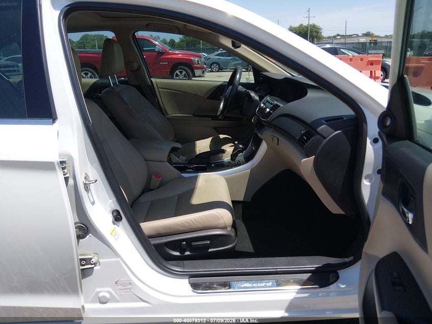 2015 Honda Accord VIN 1HGCR3F88FA002729 IAAI salvage auction — LEFT SIDE, Salvage (Kansas), sold $4,300 on 2026-07-31 (photo 5)