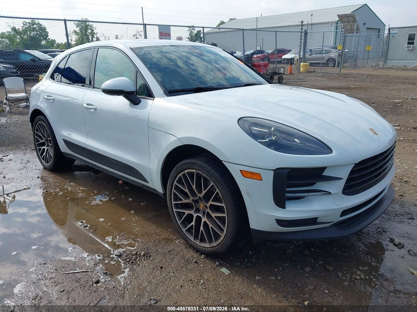 2019 Porsche Macan VIN WP1AA2A57KLB06193 IAAI salvage auction — REAR END, Salvage Title, sold $8,300 on 2026-07-23 (photo 1)