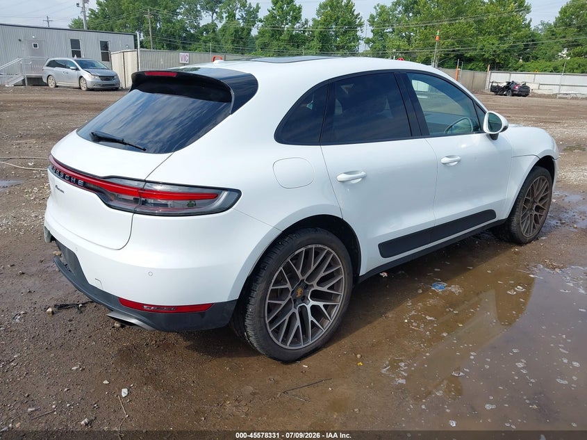 2019 Porsche Macan VIN WP1AA2A57KLB06193 IAAI salvage auction — REAR END, Salvage Title, sold $8,300 on 2026-07-23 (photo 4)
