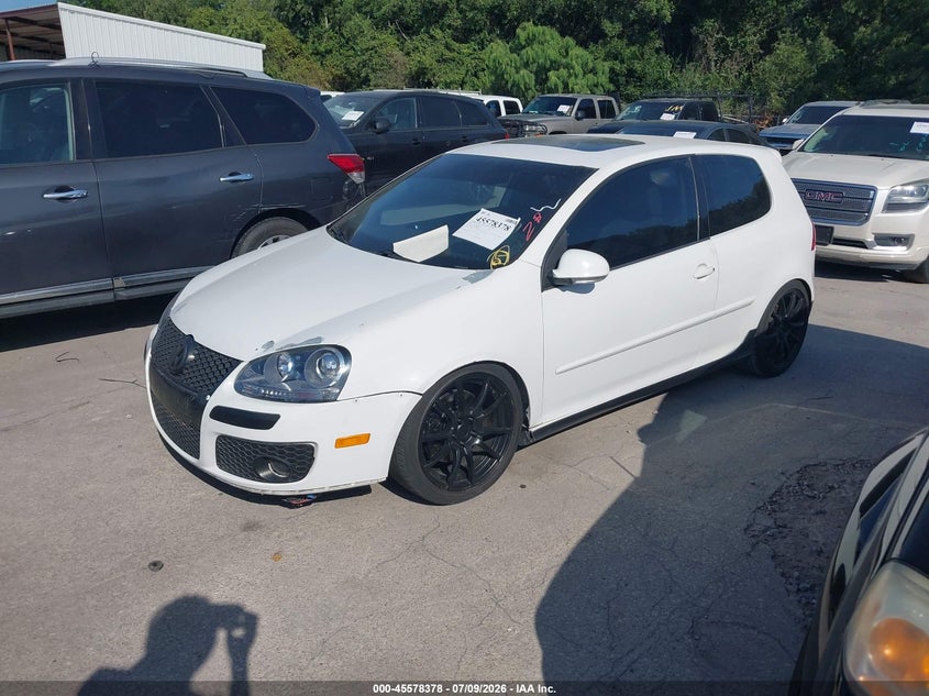 2009 Volkswagen Gti VIN WVWFD71K09W058658 IAAI salvage auction — NORMAL WEAR, Clear (Florida), sold $700 on 2026-07-29 (photo 2)