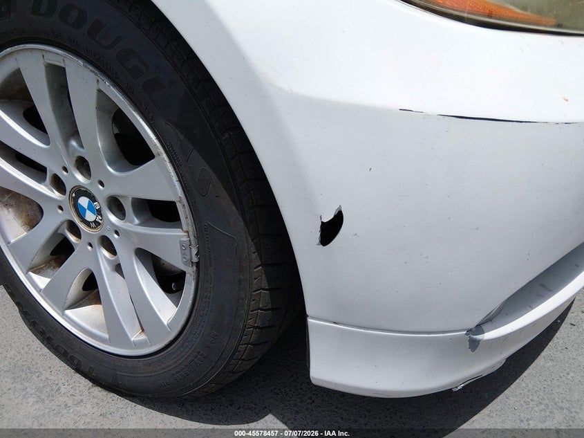 2007 BMW 3 series VIN WBAVC93537KX52280 IAAI salvage auction — NORMAL WEAR, Clear (Florida), sold $400 on 2026-07-20 (photo 6)