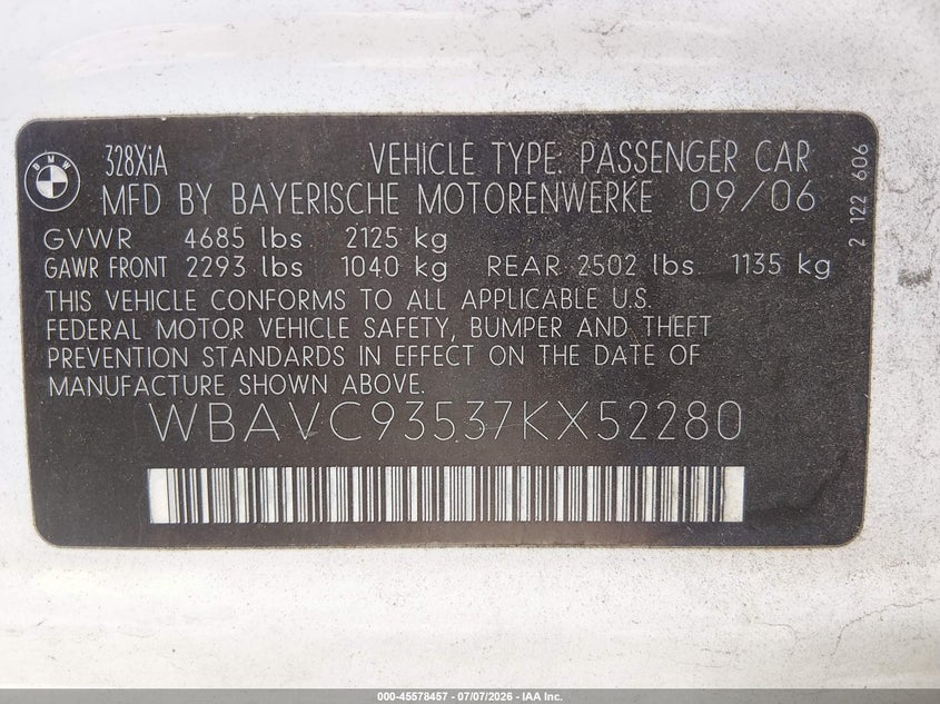 2007 BMW 3 series VIN WBAVC93537KX52280 IAAI salvage auction — NORMAL WEAR, Clear (Florida), sold $400 on 2026-07-20 (photo 9)