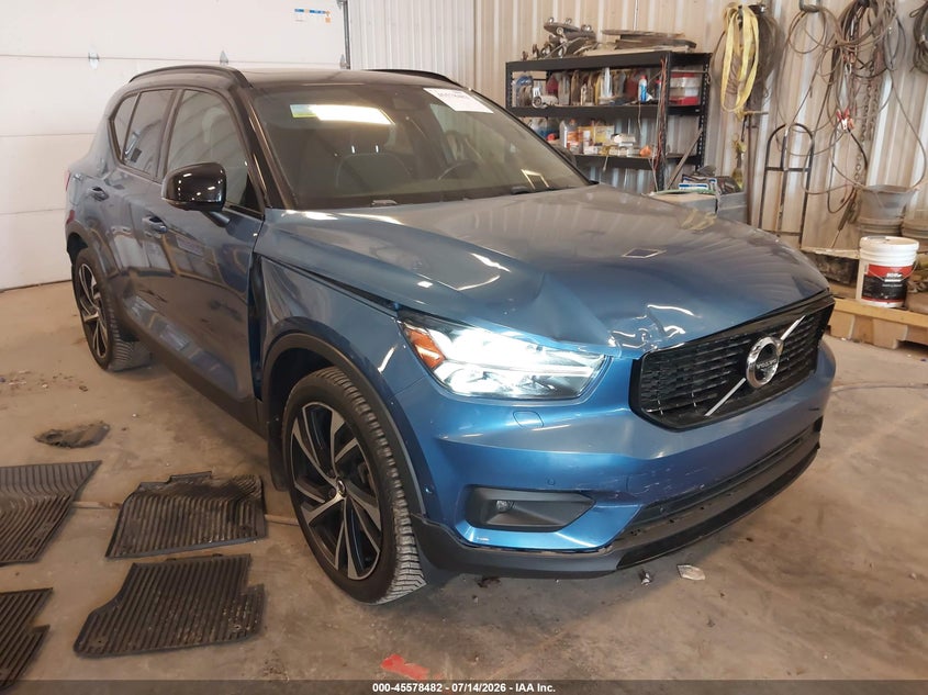 2019 Volvo Xc40 VIN YV4162UM7K2120118 IAAI salvage auction — FRONT END, Clear (Michigan), sold $9,700 on 2026-08-11 (photo 1)
