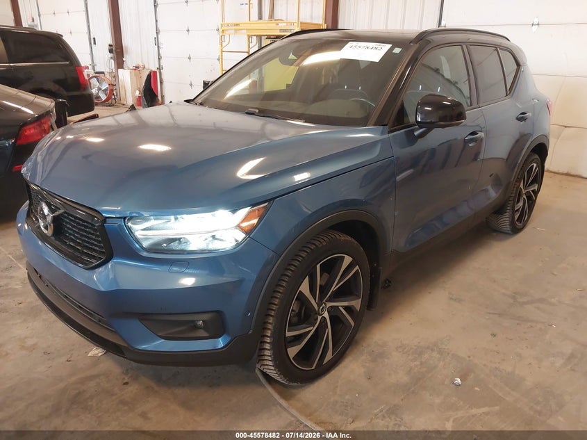 2019 Volvo Xc40 VIN YV4162UM7K2120118 IAAI salvage auction — FRONT END, Clear (Michigan), sold $9,700 on 2026-08-11 (photo 2)