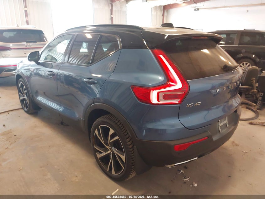 2019 Volvo Xc40 VIN YV4162UM7K2120118 IAAI salvage auction — FRONT END, Clear (Michigan), sold $9,700 on 2026-08-11 (photo 3)