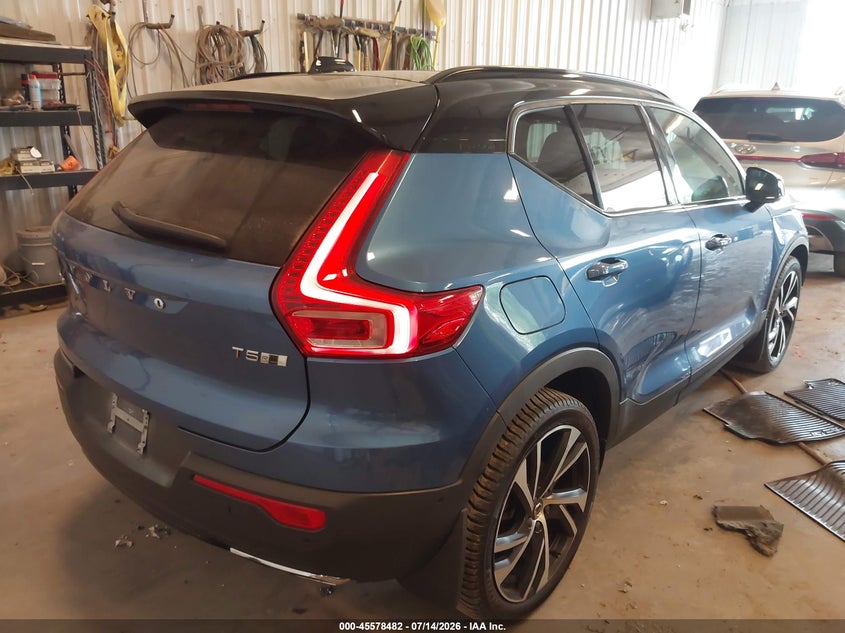 2019 Volvo Xc40 VIN YV4162UM7K2120118 IAAI salvage auction — FRONT END, Clear (Michigan), sold $9,700 on 2026-08-11 (photo 4)