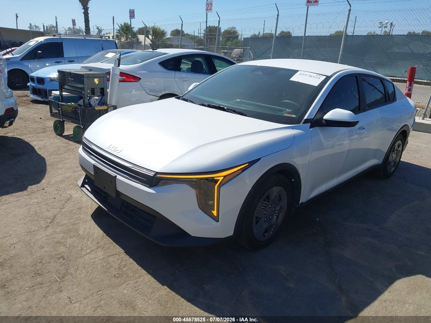 2025 Kia K4 VIN 3KPFT4DE8SE145585 IAAI salvage auction — REAR END, Salvage Title, sold $9,100 on 2026-07-29 (photo 2)