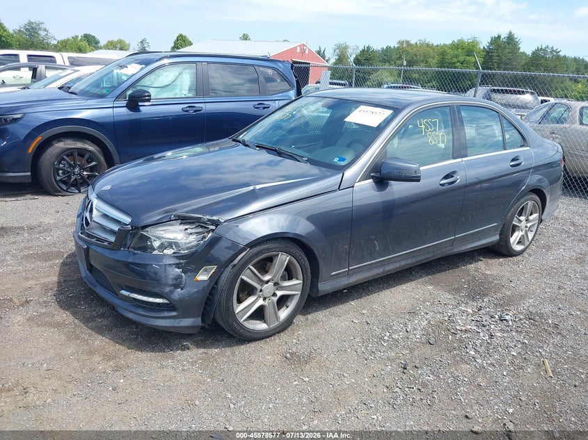 2011 Mercedes-benz C-klasse VIN WDDGF8BB2BR173372 IAAI salvage auction — LEFT FRONT, Clear (Virginia), sold $775 on 2026-08-14 (photo 2)