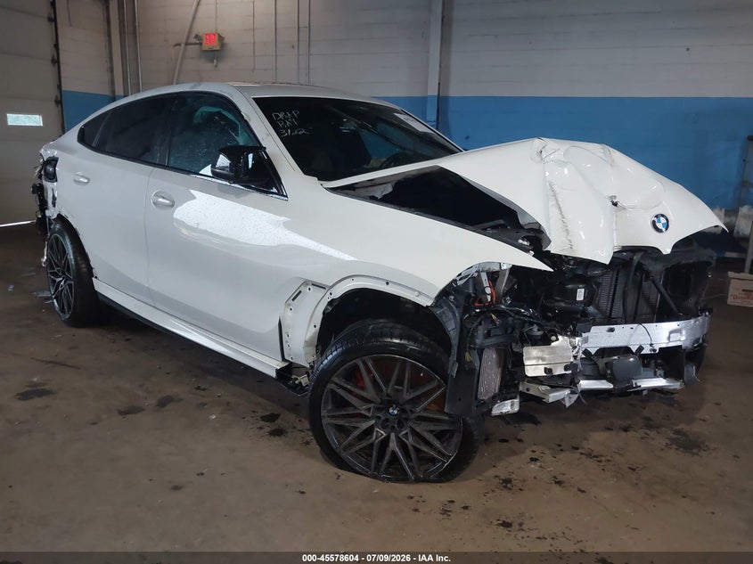 2022 BMW X6 m VIN 5YMCY0C0XN9L06327 IAAI salvage auction — FRONT END, Clear (New Jersey), sold $15,050 on 2026-07-20 (photo 1)