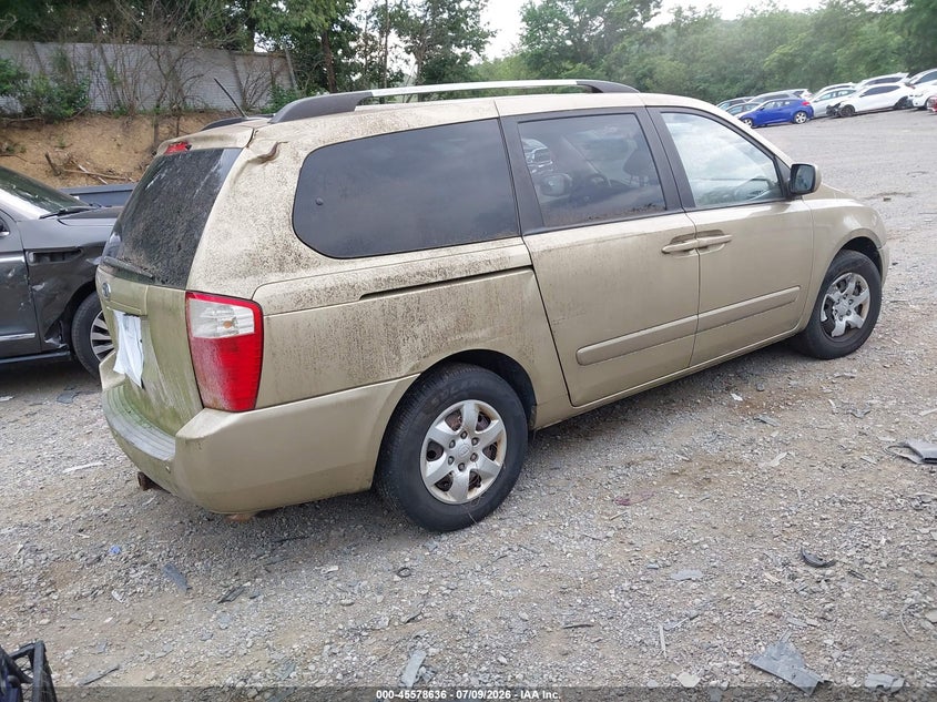 2010 Kia SEDONA VIN KNDMG4C30A6334327 IAAI salvage auction — NORMAL WEAR, Clear (Pennsylvania), sold $175 on 2026-07-14 (photo 4)