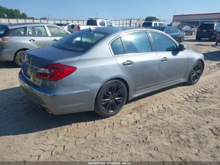 2014 Hyundai Genesis VIN KMHGC4DD1EU260025 IAAI salvage auction — NORMAL WEAR, Bill Of Sale (Georgia), sold $1,800 on 2026-07-23 (photo 4)