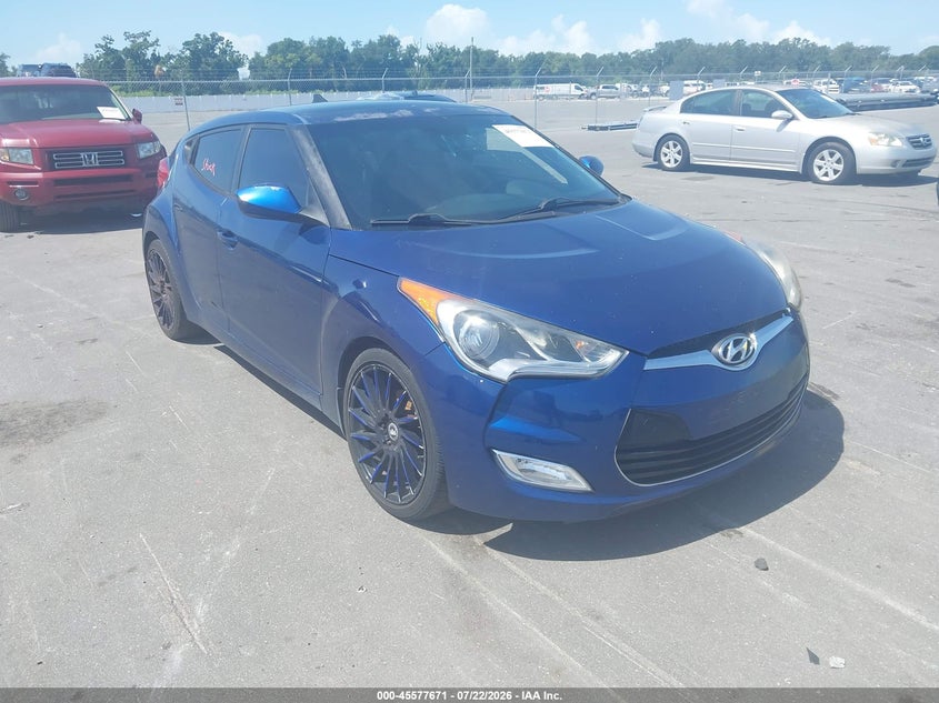 2016 Hyundai Veloster VIN KMHTC6AD1GU299148 IAAI salvage auction — NORMAL WEAR, Clear (Florida), sold $25 on 2026-07-29 (photo 1)