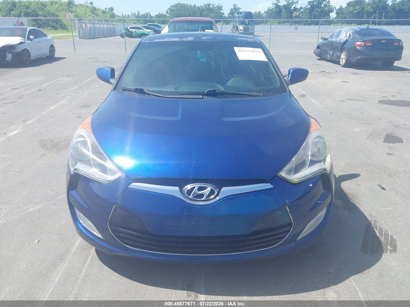 2016 Hyundai Veloster VIN KMHTC6AD1GU299148 IAAI salvage auction — NORMAL WEAR, Clear (Florida), sold $25 on 2026-07-29 (photo 6)