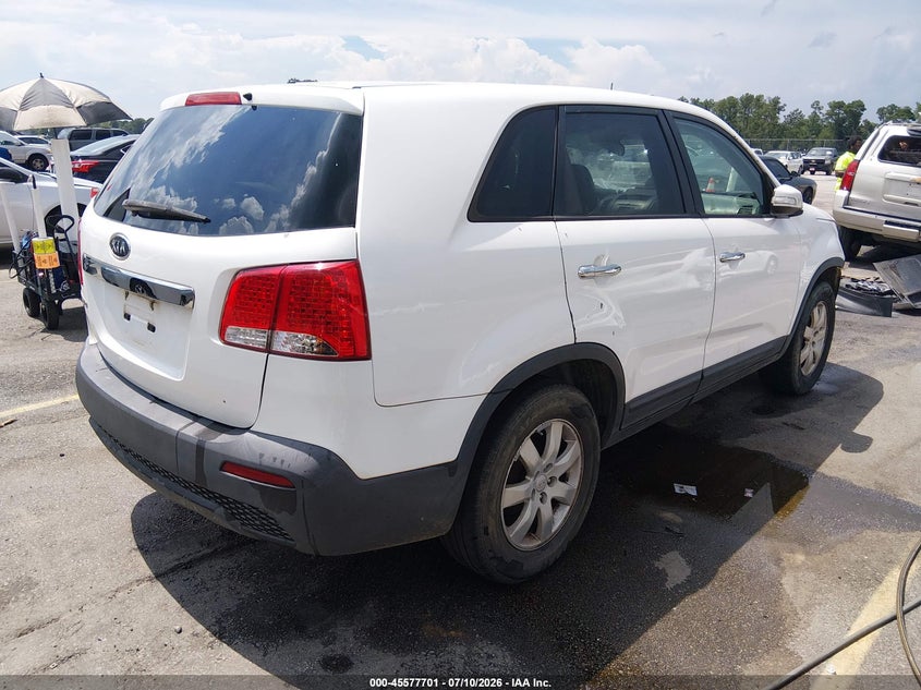 2011 Kia Sorento VIN 5XYKT3A18BG018767 IAAI salvage auction — FRONT END, Salvage (South Carolina), sold $450 on 2026-07-29 (photo 4)