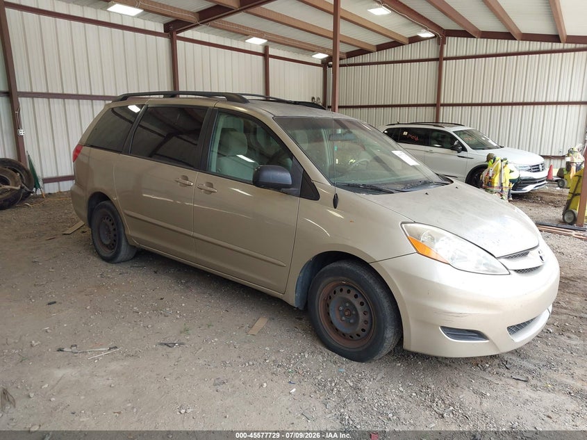 2010 Toyota Sienna VIN 5TDKK4CC8AS301954 IAAI salvage auction — NORMAL WEAR, Clear (Georgia), sold $575 on 2026-07-20 (photo 1)