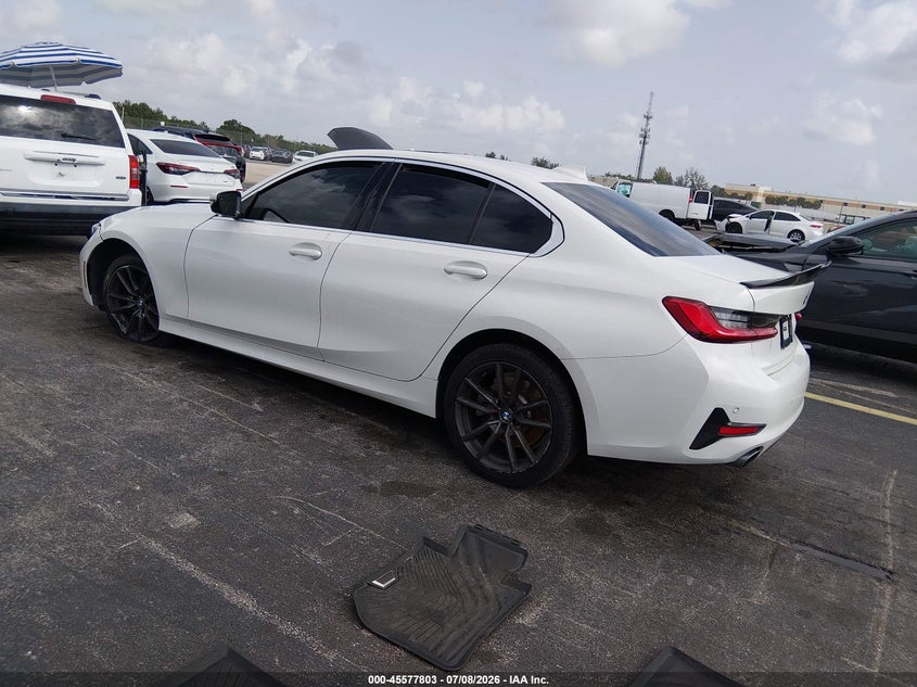 2020 BMW 3er VIN WBA5R1C04LFH54243 IAAI salvage auction — RIGHT SIDE, Wait Title, sold $7,050 on 2026-09-24 (photo 3)