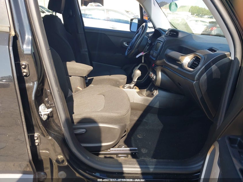 2015 Jeep Renegade VIN ZACCJABT0FPB72132 IAAI salvage auction — SIDE, Salvage (Georgia), sold $1,400 on 2026-08-08 (photo 5)