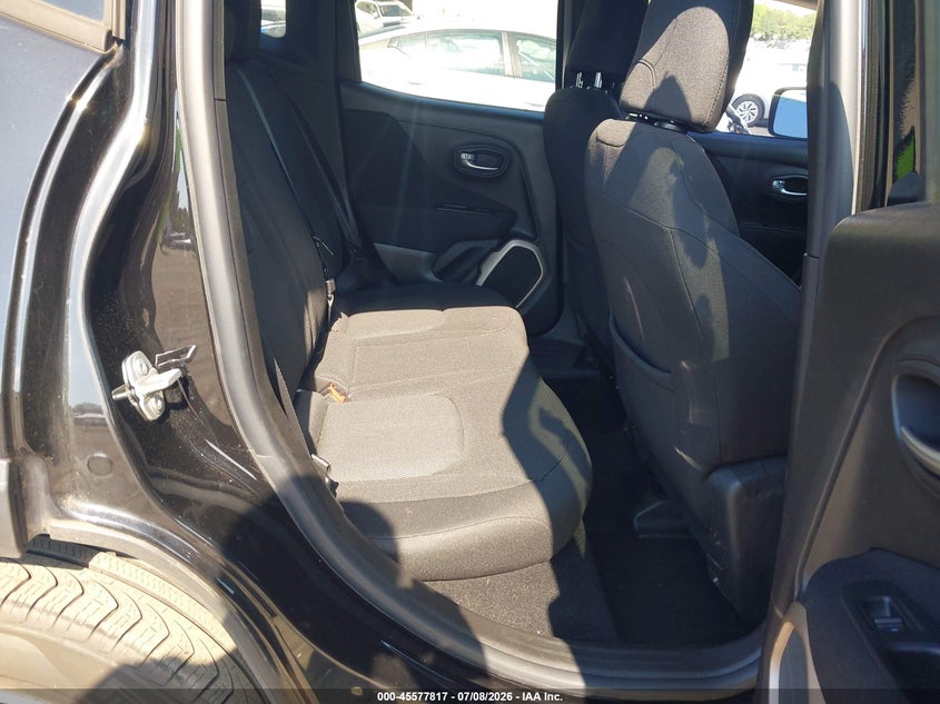 2015 Jeep Renegade VIN ZACCJABT0FPB72132 IAAI salvage auction — SIDE, Salvage (Georgia), sold $1,400 on 2026-08-08 (photo 8)