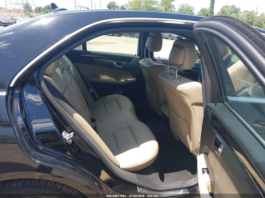 2011 Mercedes-benz E-class VIN WDDHF8HB9BA319650 IAAI salvage auction — UNKNOWN, Salvage (Pennsylvania), sold $1,100 on 2026-07-31 (photo 8)