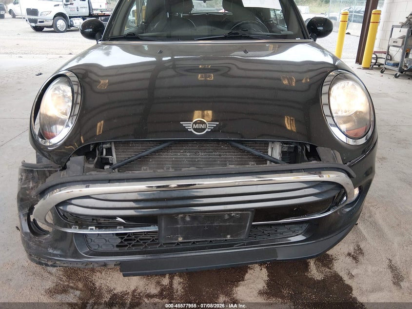 2019 Mini Convertible VIN WMWWG5C57K3F79578 IAAI salvage auction — FRONT END, Bill Of Sale (Washington), sold $1,575 on 2026-08-17 (photo 6)