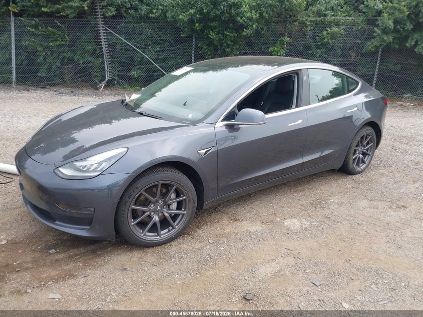 2018 Tesla Model 3 VIN 5YJ3E1EB2JF093170 IAAI salvage auction — RIGHT FRONT, Salvage Title, sold $5,200 on 2026-07-23 (photo 2)