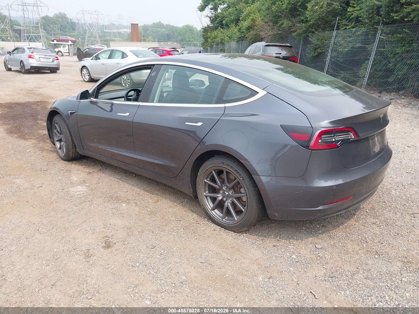2018 Tesla Model 3 VIN 5YJ3E1EB2JF093170 IAAI salvage auction — RIGHT FRONT, Salvage Title, sold $5,200 on 2026-07-23 (photo 3)
