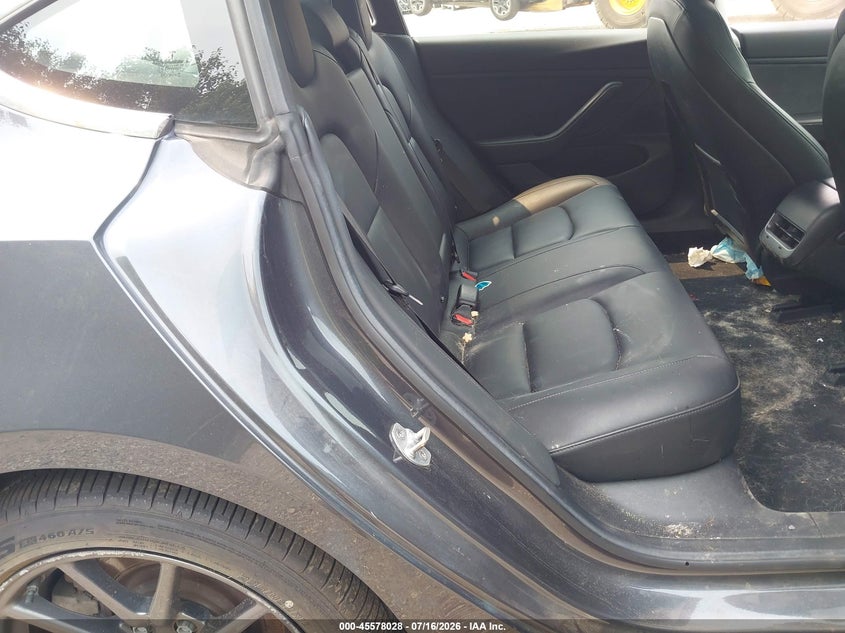 2018 Tesla Model 3 VIN 5YJ3E1EB2JF093170 IAAI salvage auction — RIGHT FRONT, Salvage Title, sold $5,200 on 2026-07-23 (photo 8)