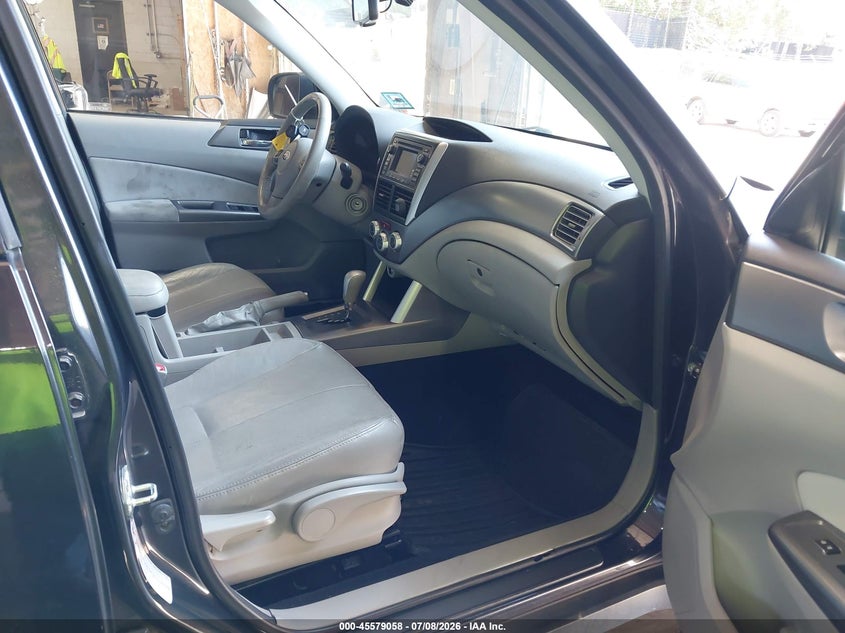2012 Subaru Forester VIN JF2SHAEC2CH441761 IAAI salvage auction — FRONT & REAR, Salvage Title, sold $400 on 2026-07-22 (photo 5)