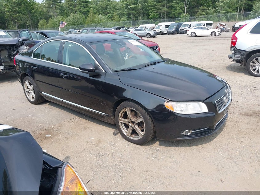 2013 Volvo S80 VIN YV1902AH5D1167312 IAAI salvage auction — LEFT SIDE, Salvage Title, sold $650 on 2026-07-24 (photo 1)