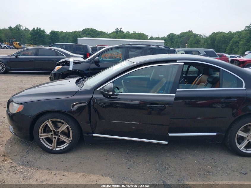 2013 Volvo S80 VIN YV1902AH5D1167312 IAAI salvage auction — LEFT SIDE, Salvage Title, sold $650 on 2026-07-24 (photo 6)